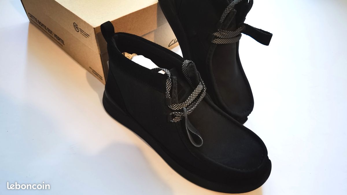 Clarks Mens RaceLite Wally Black Boots (NWT) Clarks Baskets montantes Baskets - RaceLite Wally homme noir  main image 3