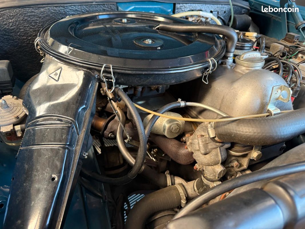 MERCEDES 230 TYPE W114 120ch BVM 5 2.3 (image 26)