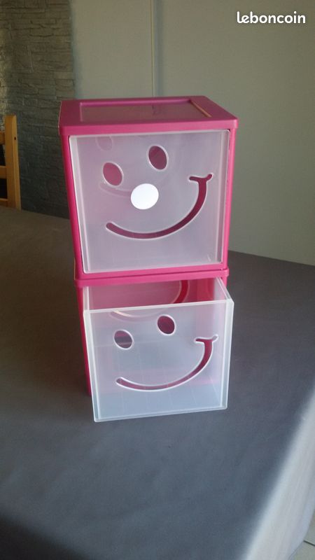 Boite de rangement plastique rose enfant (image 1)