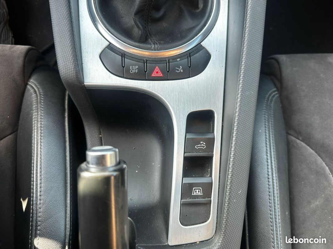 Audi tt roadster 1.8 tfsi 160 (image 11)
