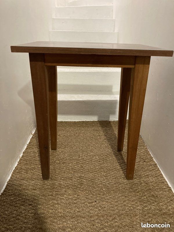 Table vintage (image 2)