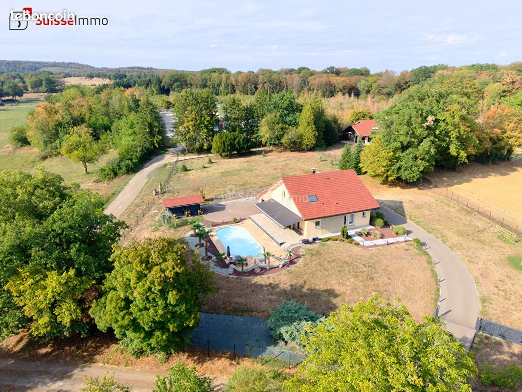 Maison 6 pièces 228 m² · à Désandans · 228 m² · 560 000 €