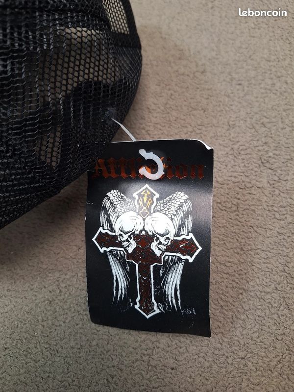 Casquette Affliction rock trucker snapback gothique y2k croix broderies noir Homme #AF01 (image 5)