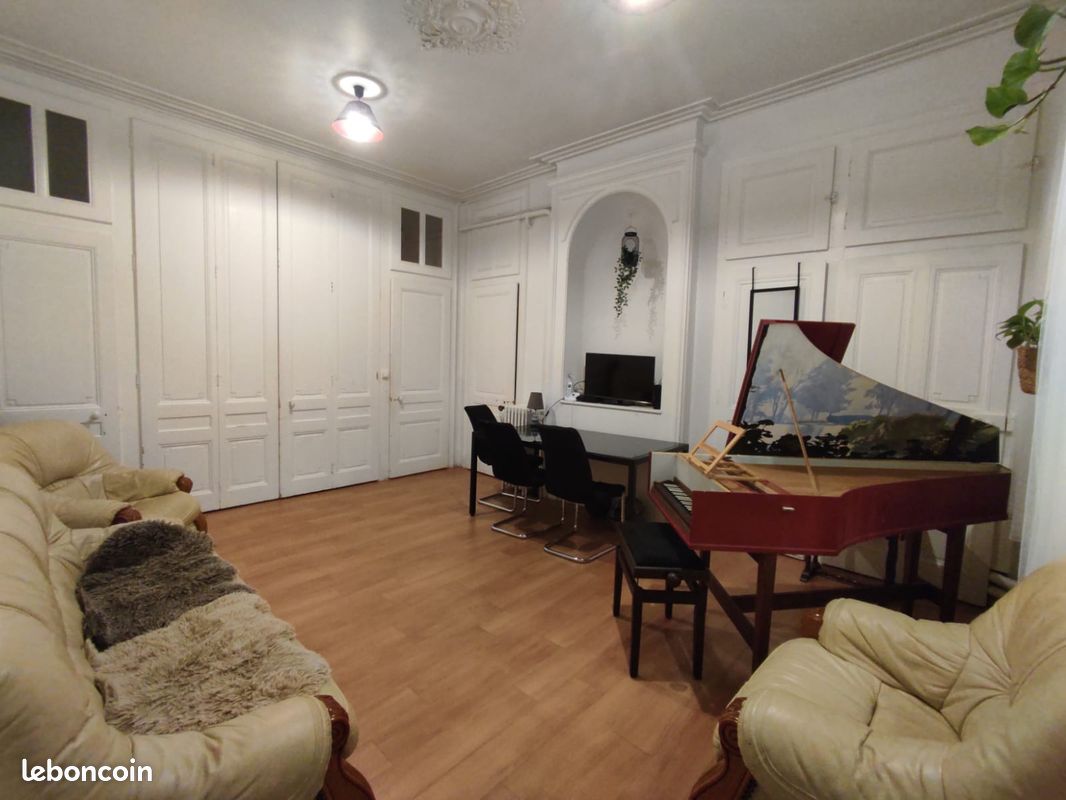 Appartement 4 pièces 144 m² · à Besançon · 144 m² · 960 €/mois