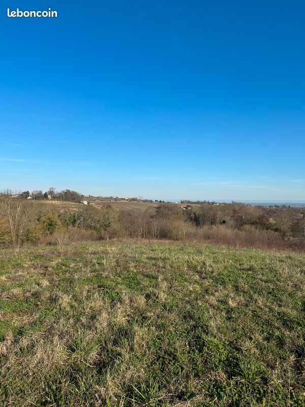 Terrain d’exception – Vue panoramique sur les Alpes et le Mont Blanc · à Crêches-sur-Saône · 99 900 €