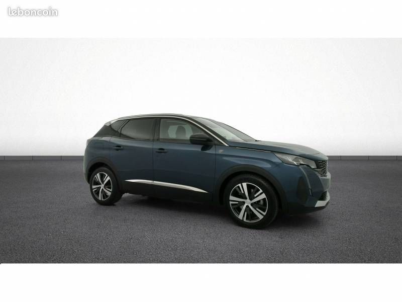 Peugeot 3008 Hybrid 225 e-EAT8 Roadtrip (image 11)