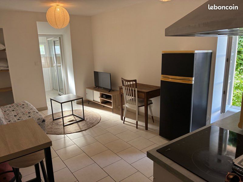 Appartement 1 pièce 22 m² · à Saint-Jean-d'Angély · 22 m² · 450 €/mois