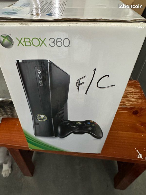 Xbox 360 (image 4)