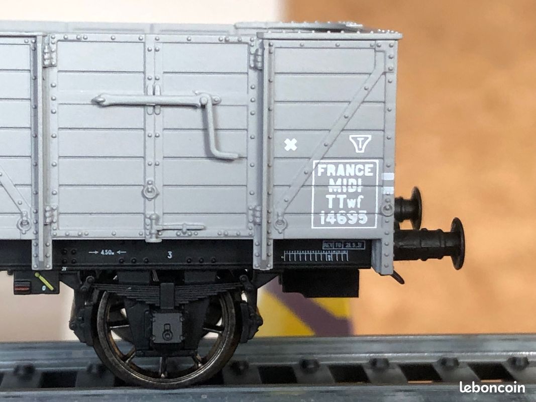 Coffret 3 Wagons Tombereau OCEM 29 REE WB-141 - Échelle HO (1:87)
