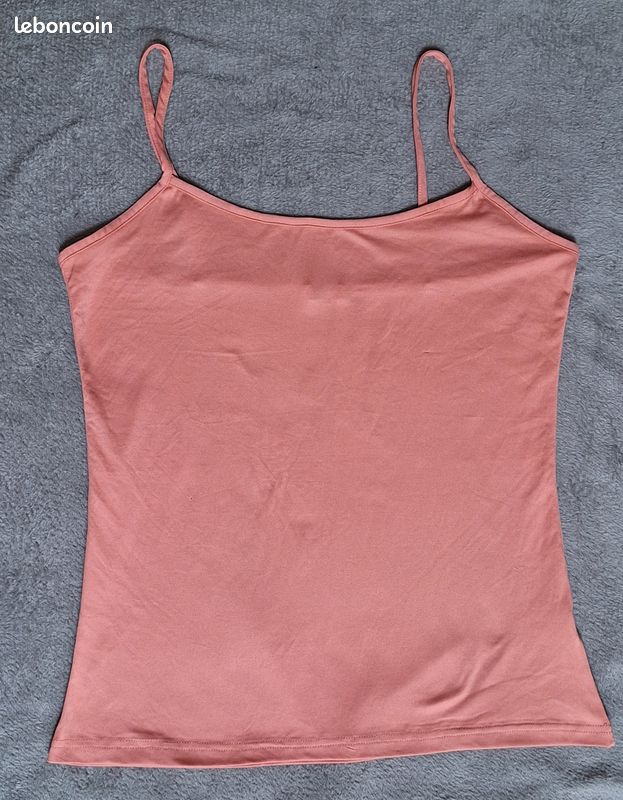 Lot neuf de 4 debardeurs taille XL (image 4)