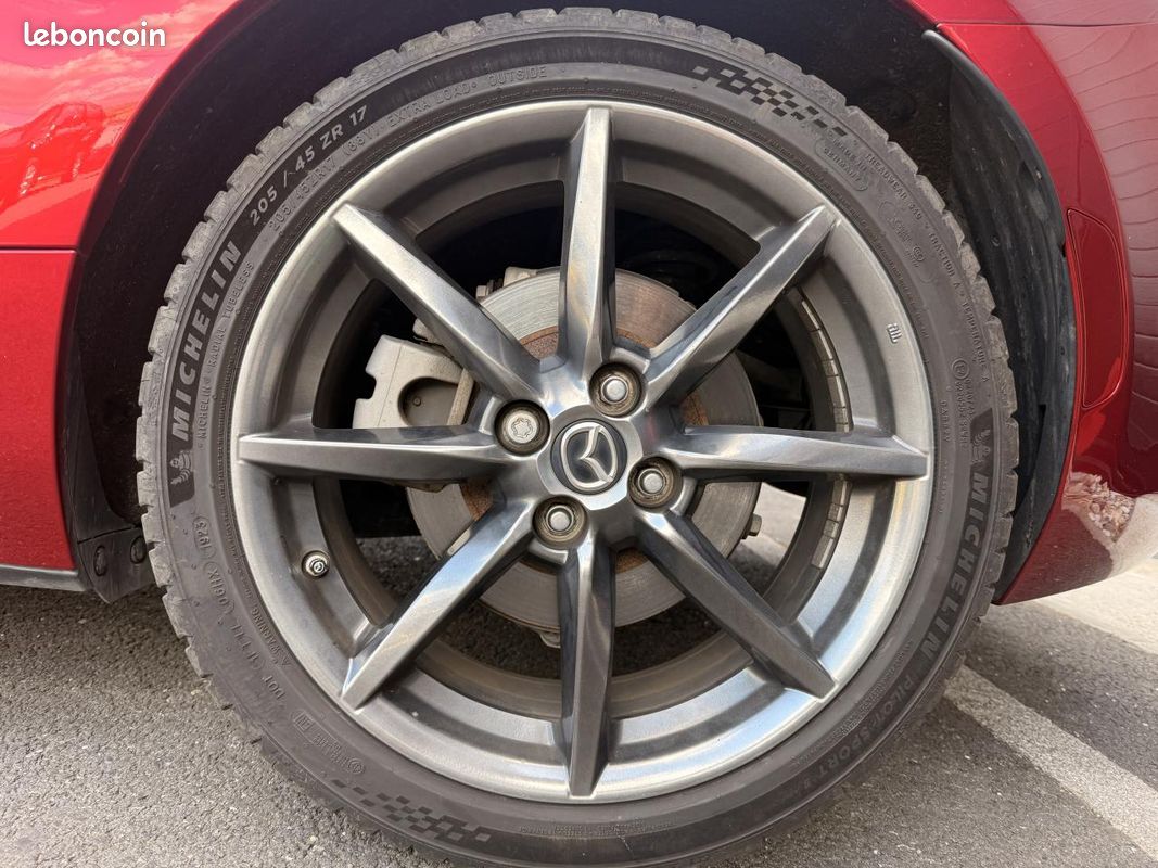 Mazda mx-5 roadster rf 2.0 skyactiv-g 185 selection toit rigide (image 26)