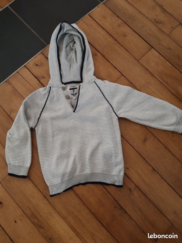 Pull garçon 4ans (image 1)