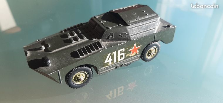 Solido BTR 40 Lance-roquettes N°225 1/43 – Vert Armée – Miniature Militaire Collection