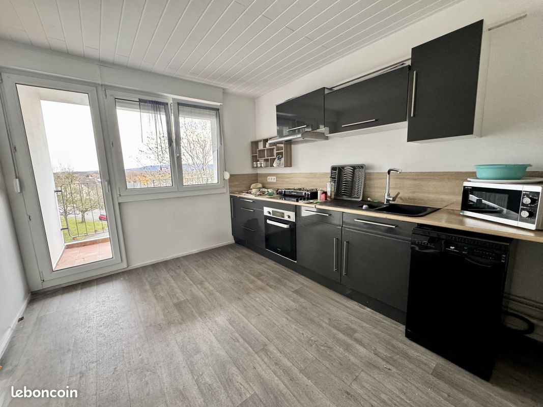 Appartement 4 pièces 77 m² · à Forbach · 77 m² · 600 €