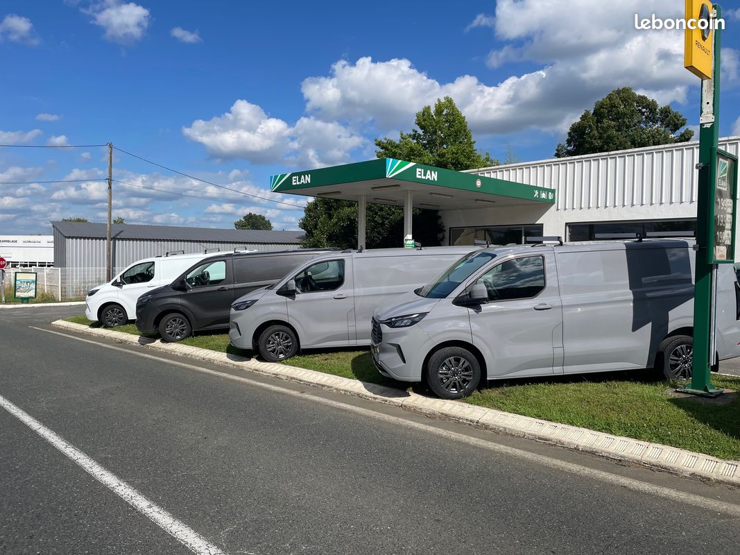 Ford transit custom fourgon 320 l1h1 2.0 ecoblue 170 ch bva8 limited (image 4)
