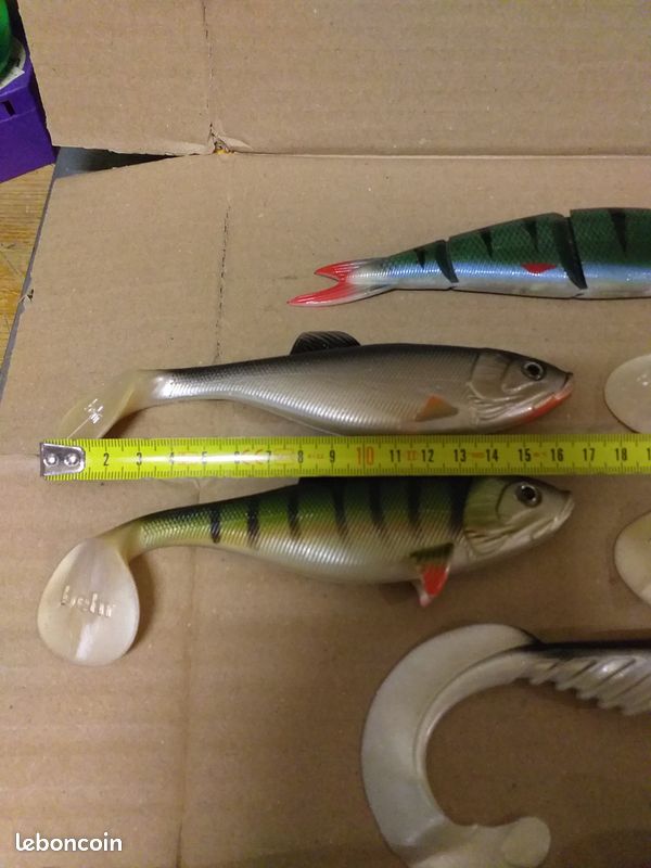 Leurre de pêche unique s'attaquer à la traîne wobbler 1 pièce manivelle