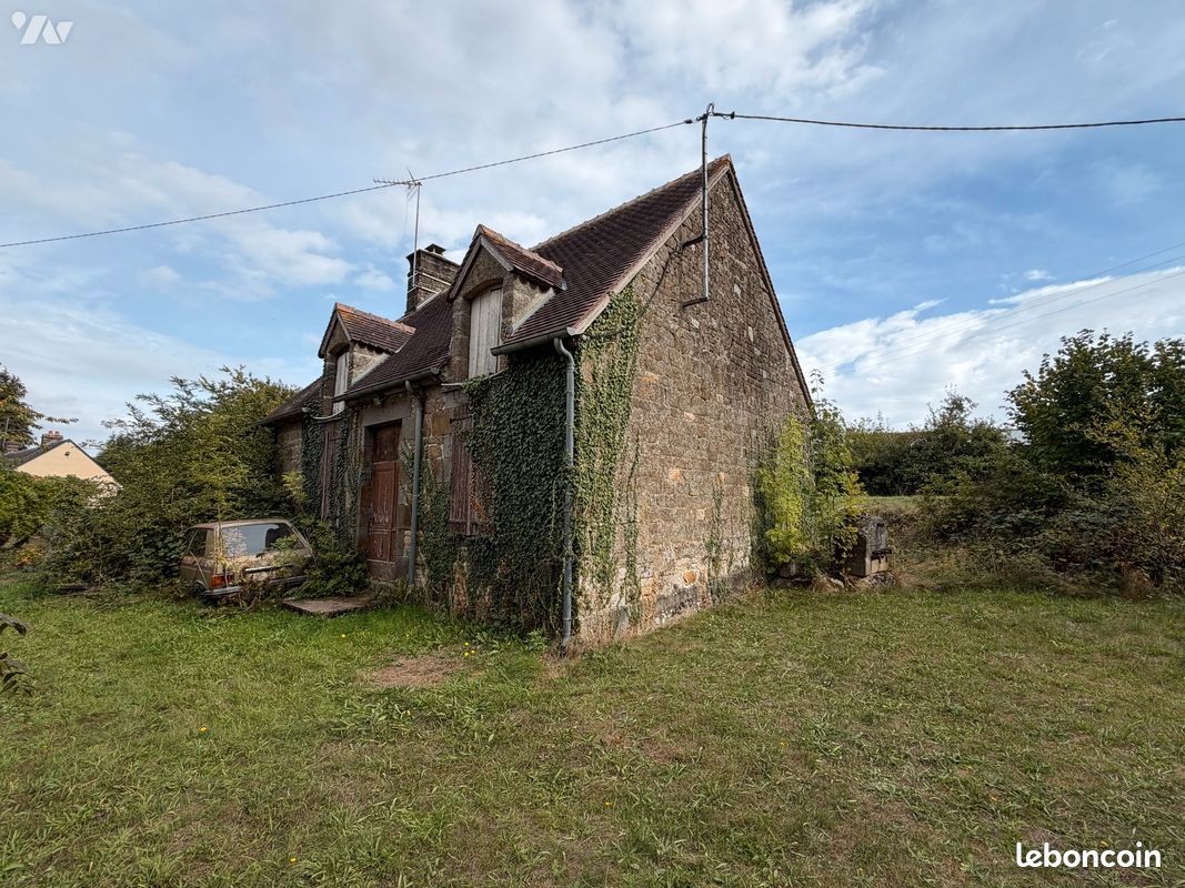Maison 2 pièces 46 m² · à Champsecret · 46 m² · 22 400 €