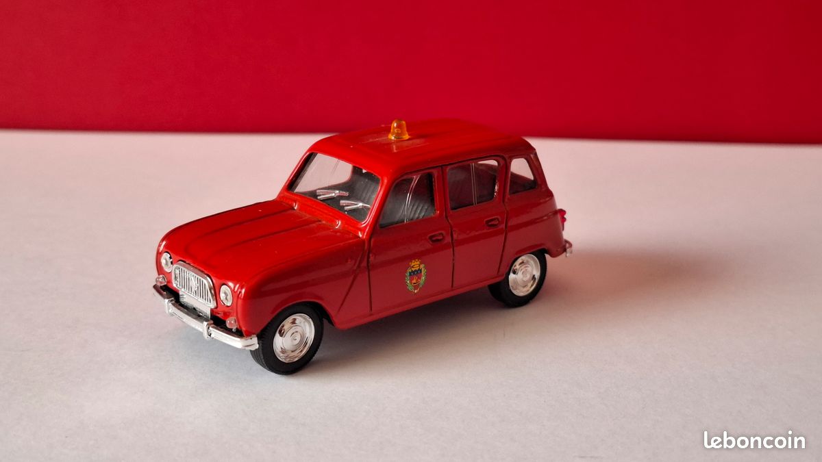 Miniature Renault 4L Pompiers SDIS - NOREV 1/64 - Réf. 319251-4LP - Neuf