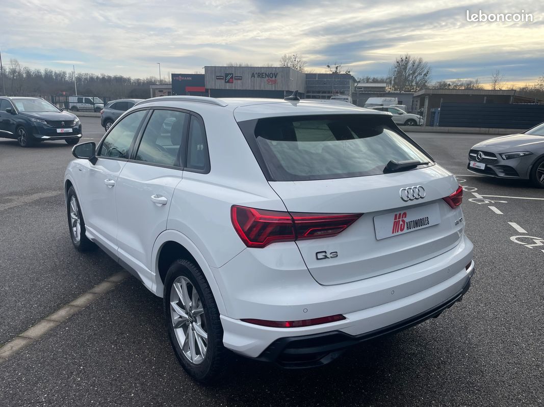 Audi q3 35 tdi 150ch s line s tronic 7 toit panoramique (image 2)