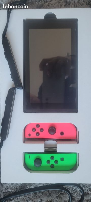 Switch complète avec boite + jeux Minecraft (image 2)