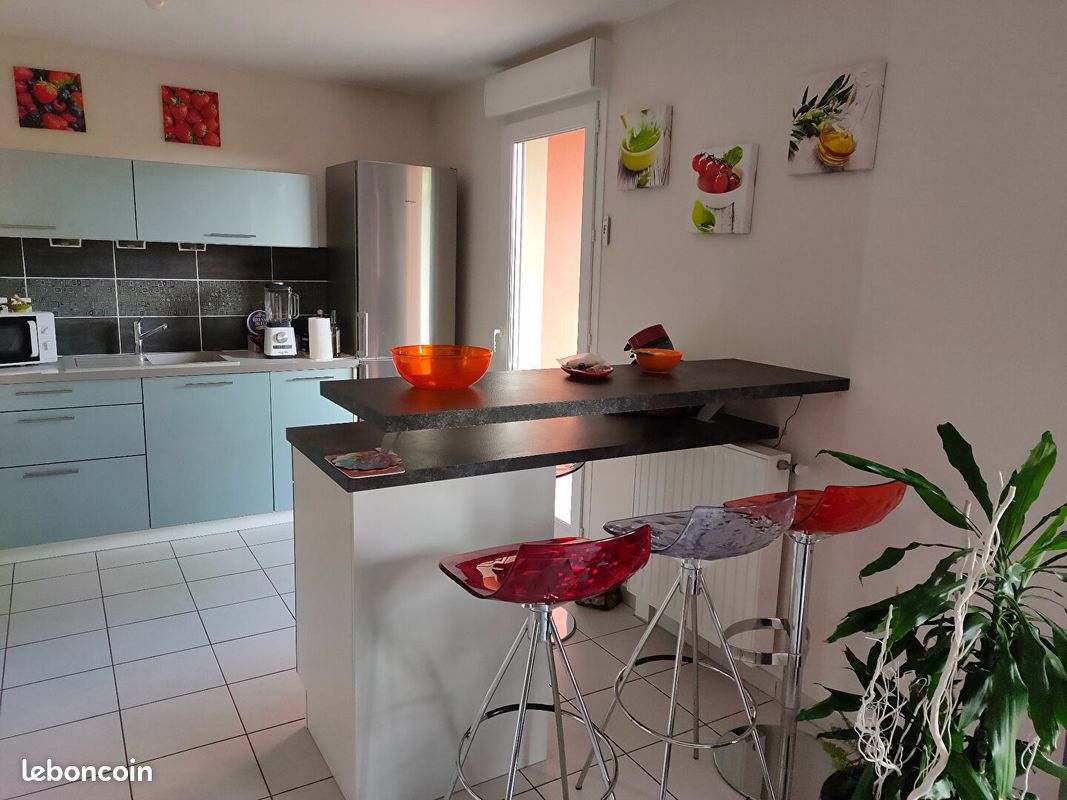 Appartement 4 pièces 86 m² · à Péronnas · 86 m² · 930 €/mois