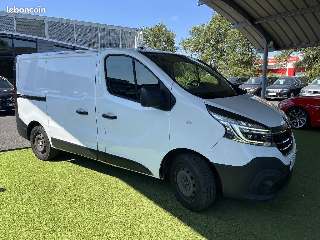Renault Trafic III 2.0 DCI 120 CONFORT (image 4)