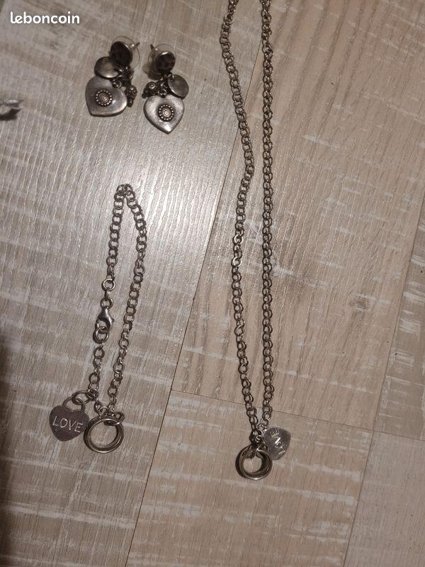 Parure collier bracelet boucles d'oreilles coeur (image 2)