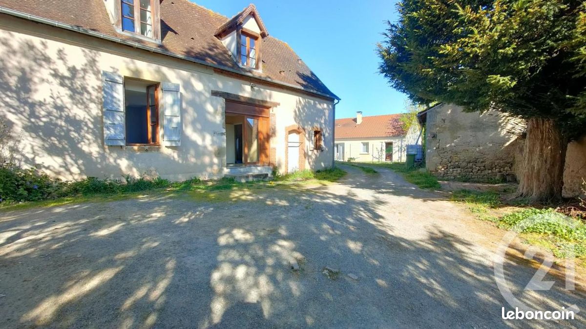 Appartement 3 pièces 64 m² · à Fleury-sur-Loire · 64 m² · 420 €/mois