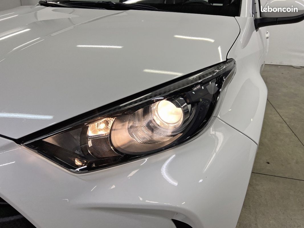 MAZDA Mazda2 Hybrid 1.5L CVT 116 ch Pure (image 30)