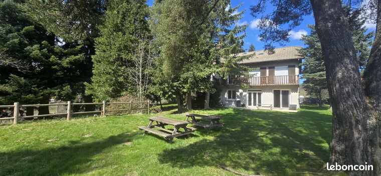 Maison 20 pièces 576 m²