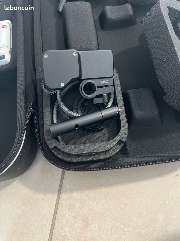 Stabilisateur Zhiyun Crane 2 + Follow Focus – Très bon état (image 3)