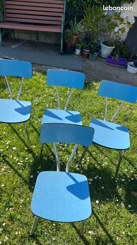 Lot de 4 chaises vintage écolier bleu ciel - Style Industriel (image 1)