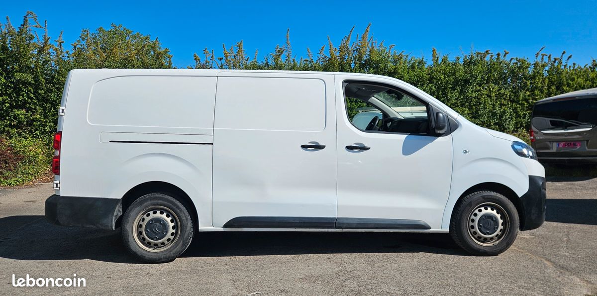 Citroen jumpy xl 2.0 bluehdi 145 cv club 3 places 2022 1ere main tva recuperable (image 2)