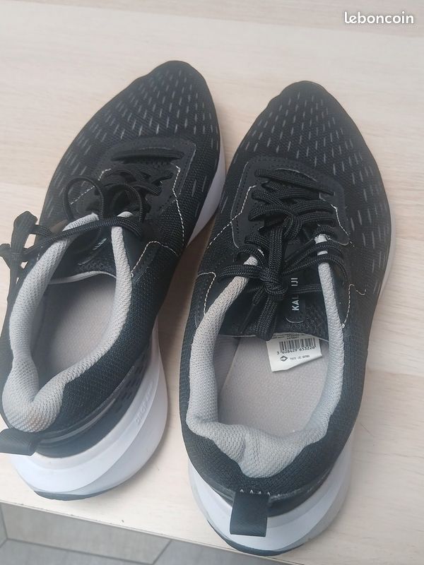 Vend chaussure décathlon kalenji (image 1)