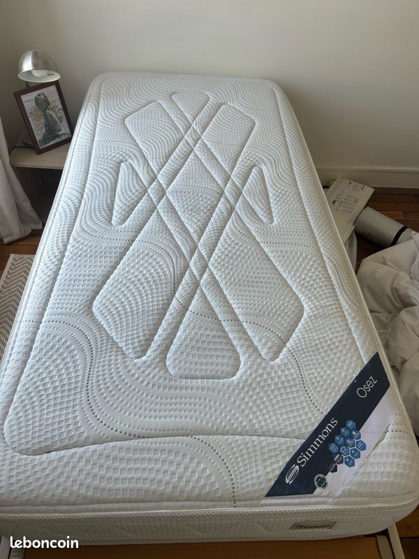 Matelas simple Simmons (image 2)