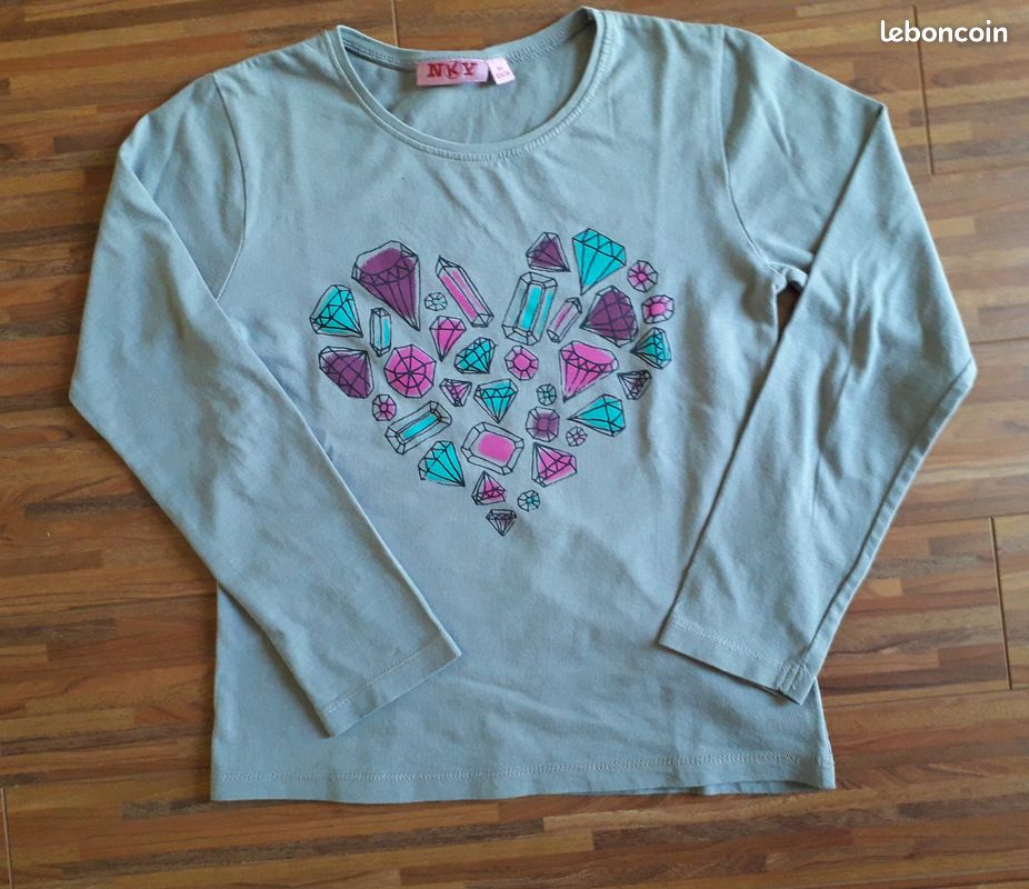 Lot de 2 T shirts manches longues fille 8 ans (image 1)
