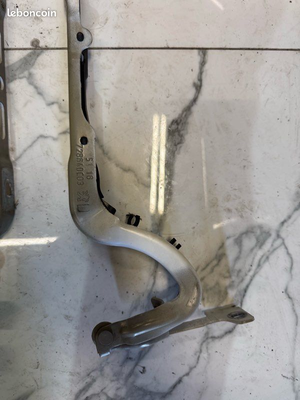 Capot De Compas Droit Pour Peugeot Boxer II 2.0 HDI 2006 – Pièce D'occasion – Réf. 791291
