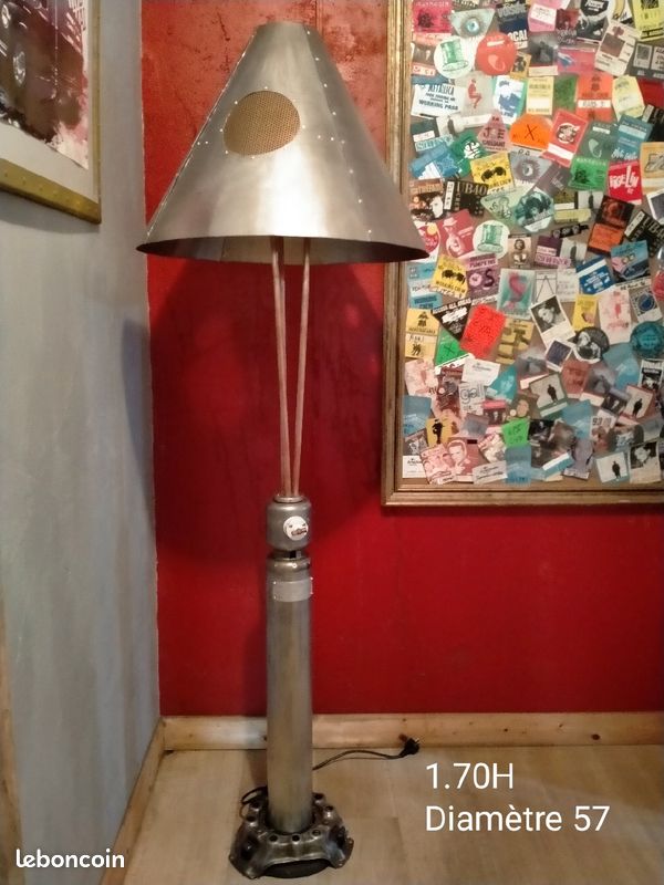 Lampadaire style industriel (image 2)