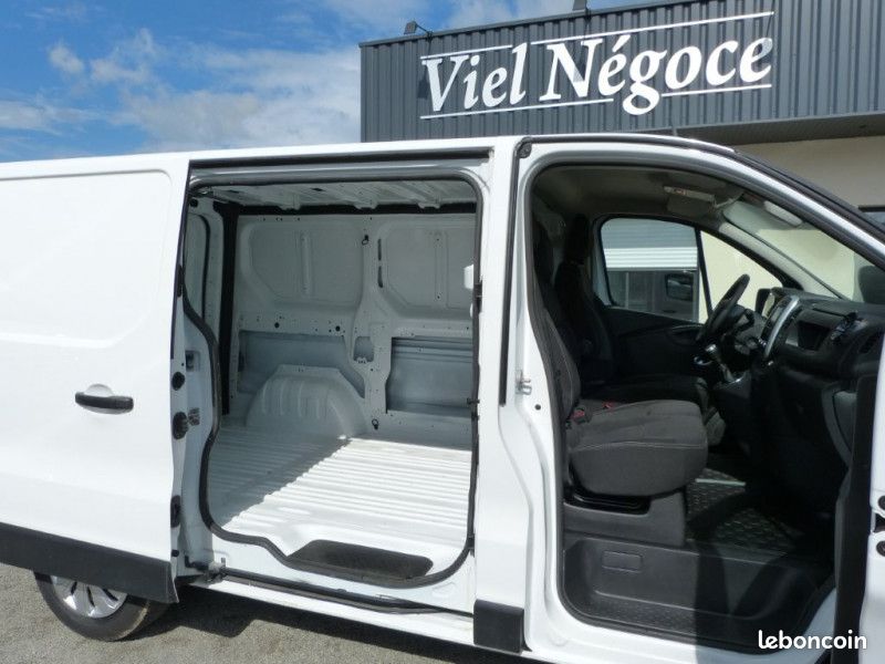 Renault TRAFIC III FG L1H1 1000 2.0 DCI 120CH CONFORT E6 (image 16)