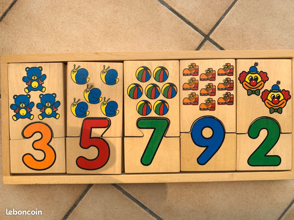 Puzzle éducatif en bois (image 1)