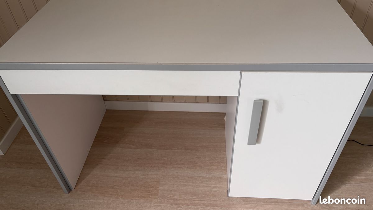 Bureau excellent état blanc (image 1)