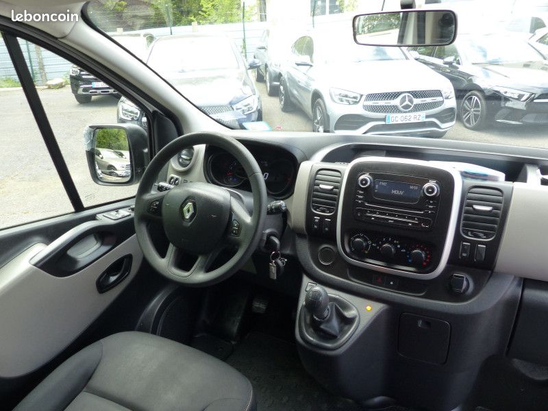 Renault TRAFIC III COMBI L1 1.6 DCI 125CH ENERGY LIFE 9 PLACES (image 15)