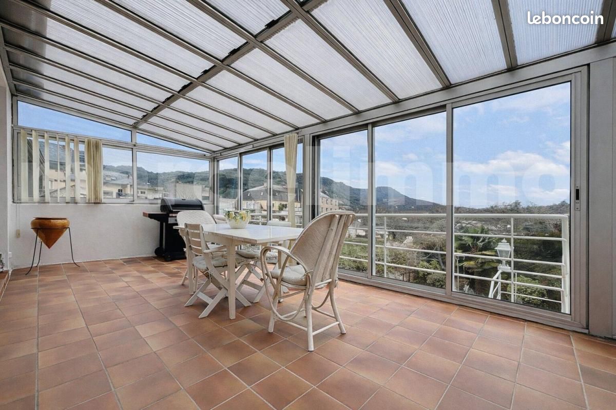 Maison 7 pièces 160 m² · à Florac Trois Rivières · 160 m² · 305 000 €