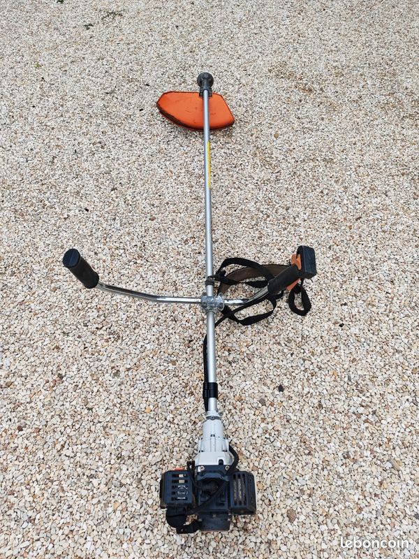 Débroussailleuse stihl FS81 (image 3)