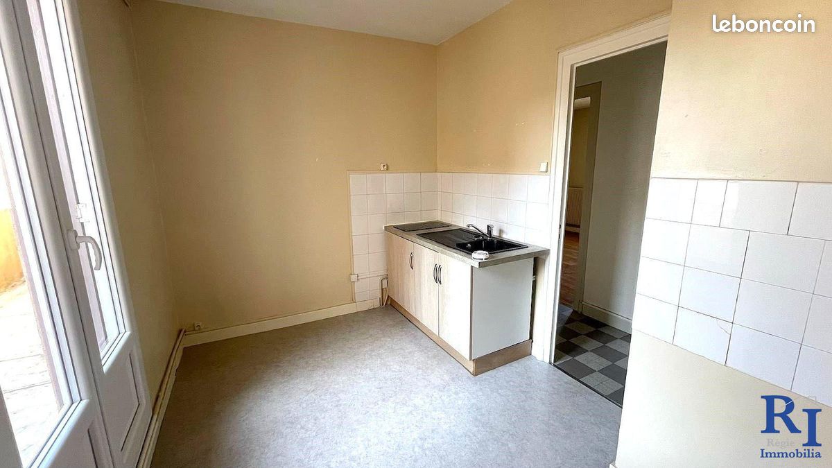 Appartement 1 pièce 31 m² · à Grenoble · 31 m² · 423 €