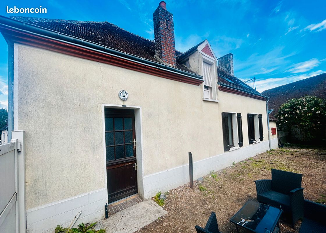Maison 4 pièces 100 m² · à Val-au-Perche · 100 m² · 97 500 €