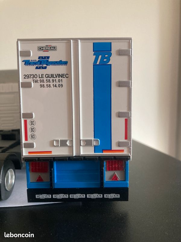 OPO 10 - Camion Miniature 1/43 Compatible avec Scania 143M 1990 The Griffin Tracteur Hachette IXO CT004