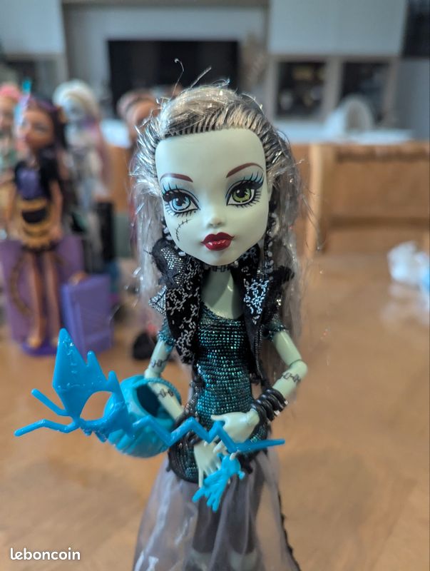 Poupée Monster High Frankie Stein Halloween Jeux Jouets