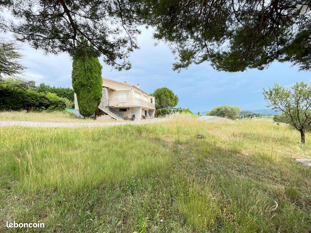 Maison 4 pièces 94 m² · à Saint-Michel-l'Observatoire · 94 m² · 293 800 €