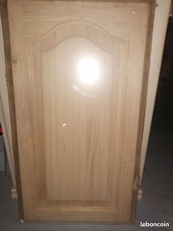 Portes de cuisine chêne avec encadrements neuves (image 1)